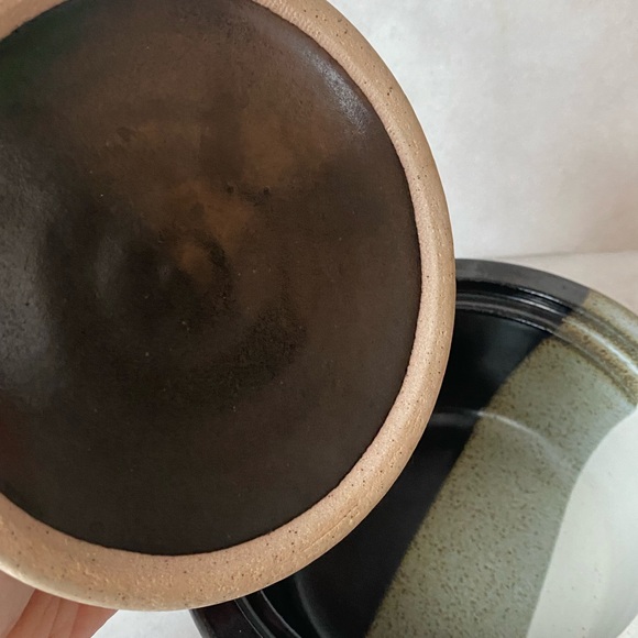 Handmade Ross Canada Pottery - Picture 8 of 8